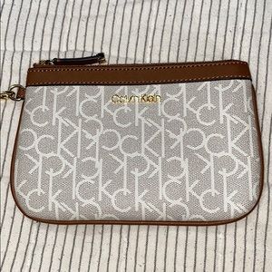 CalvinKlein wristlet